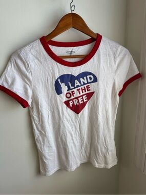 Old Navy July 4 Short-Sleeve Ringer Tee with Red Trim and Blue/Red Heart Graphic